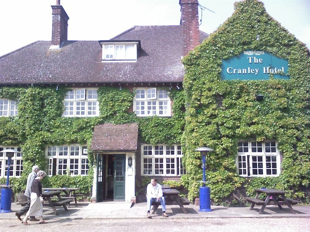 The Cranley Hotel Cranleigh Exterior foto